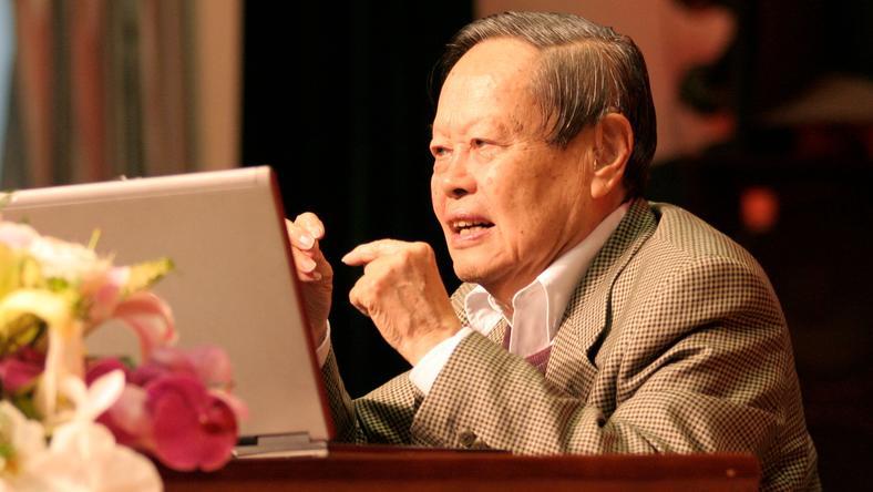 杨振宁的西南联大岁月:大批学生用知识和热血服务抗战